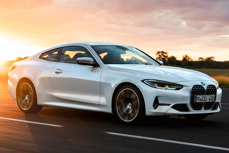 4 SERIES COUPE