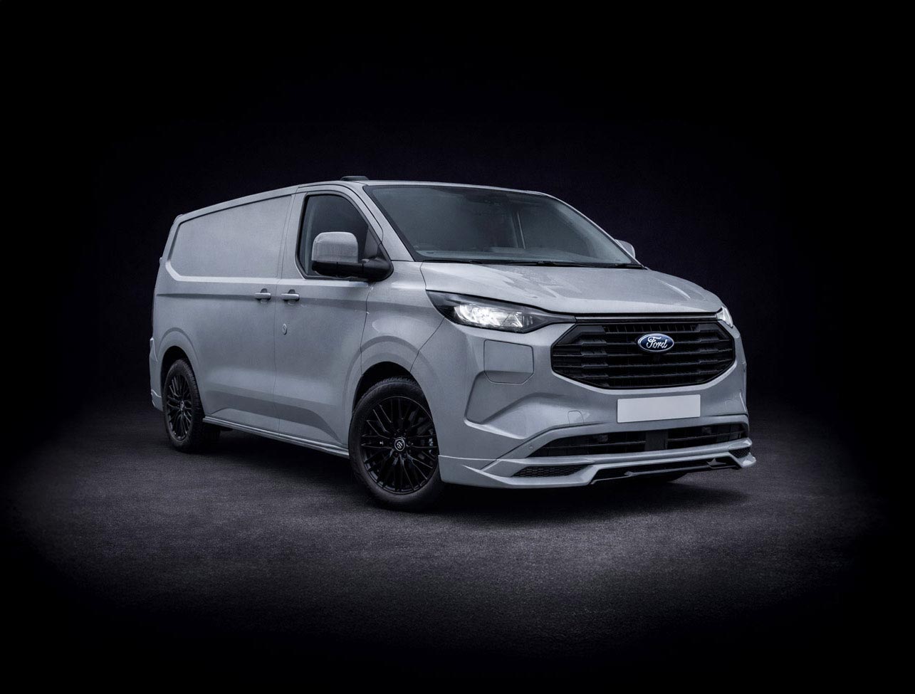 320 L1 Petrol FWD 2.5 PHEV 232ps H1 Van Limited Auto